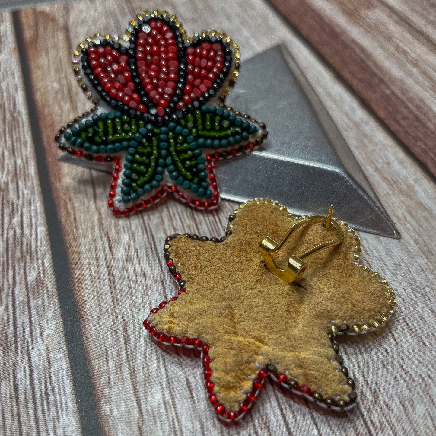 3 Pedal Florals ♥️ Stud earrings